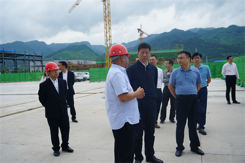 2021年5月20日，湖南省張家界市委副書(shū)記、代市長(zhǎng)王洪斌一行蒞臨湖南萬(wàn)眾筑工科技有限公司指導(dǎo)工作